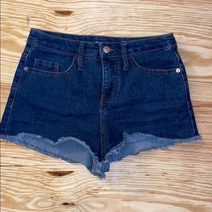 EUC Wild fable frayed shorts unique size 2 💫✨🌟